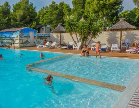 Camping La Grange Neuve, 3*