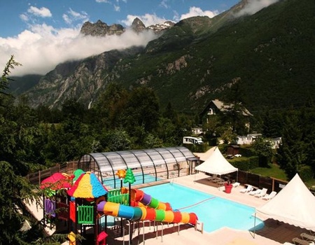 Camping Le Château de Rochetaillée 4*