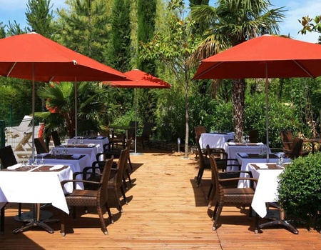 Séjour en famille avec dîner au bord de la Sorgues à l'Isle-sur-Sorgue - 4* - Isle sur la Sorgue, Sud Est - Image 1