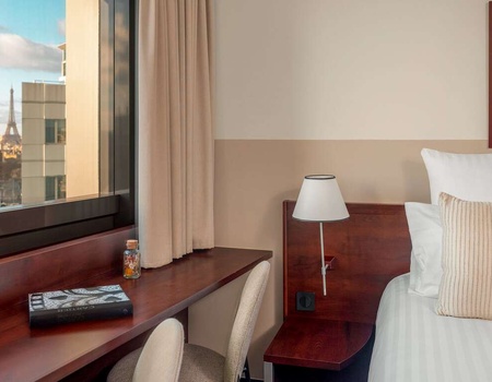 Séjour idéalement situé à Paris Montparnasse - 4* - 5