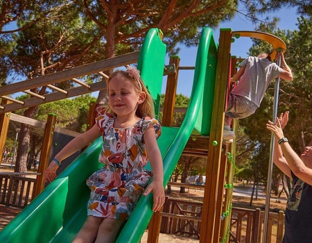 Camping Le Roussillonnais, 3* - 3
