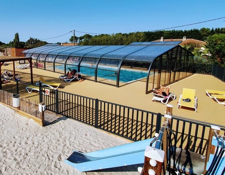 Camping Paradis des Pins - Royan, 4*