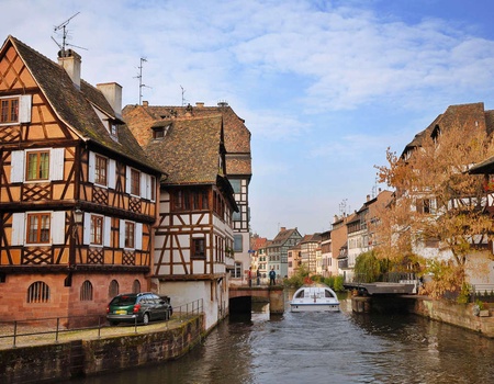 Escapade à quelques minutes du centre historique du Vieux Strasbourg - 4*
