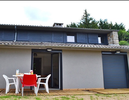 VVF Haute Loire Saint-Julien-Chapteuil 3* - 4