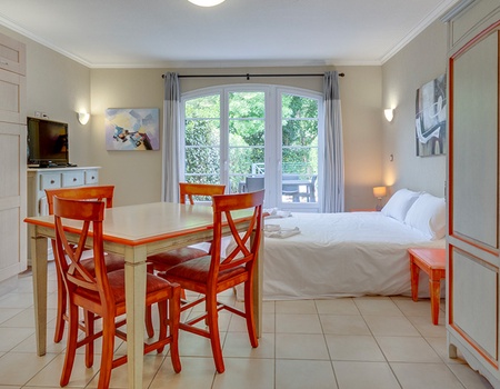 Résidence Vacancéole Le Domaine de Camiole - Callian, Côte d'Azur - Image 3