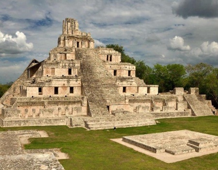 les-tresors-mayas-a-bord-du-train-maya-guide-francophone