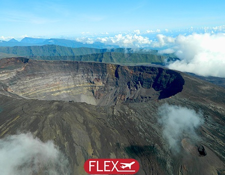 Autotour Sur les Routes de L'Île de la Réunion - St Denis de la Réunion, Ile de la Réunion - Image 1