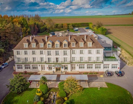 Escapade en amoureux pour la St Valentin 2026 à Chantilly - 4* - 2