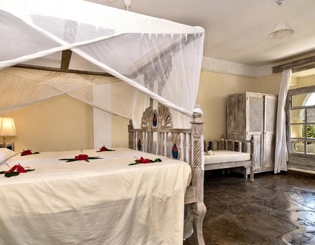 Combiné Ôclub Experience Jacaranda Beach Resort 4* & Safari 2 nuits parc national de Tsavo Kenya - 5