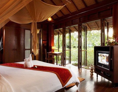 Séjour-combiné Vol + Hôtel Koh Phi Phi Zeavola 4* et Phuket SAii Laguna 5* - 4