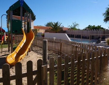 Camping La Prévoté, 3* - 4