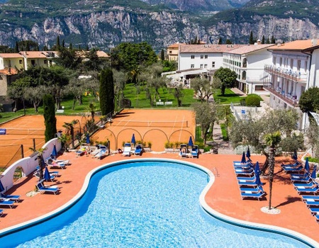 Séjour au Lac de Garde, en Malcesine, avec petit déjeuner inclus - 3* - 3