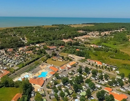 OFFRE CHOC - Camping Les Aventuriers de la Calypso 4* - 1