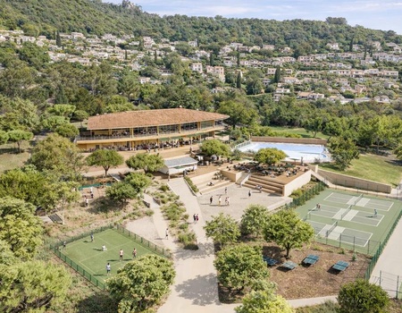 Camping Le Parc des Chênes, 3* - 1