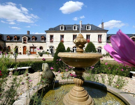 Détente absolue avec bains à remous en chambre deluxe, près de Reims - 4* - Image 2