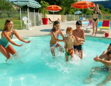 Camping les Prés du Verdon, 3* - 5
