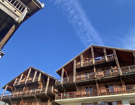 Résidence travelski home select Les Chalets des Cimes 3* - 4