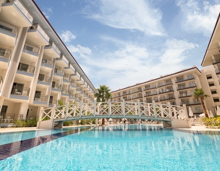 Hôtel Ramada Hotel & Suites by Wyndham Kusadasi 4* - 2