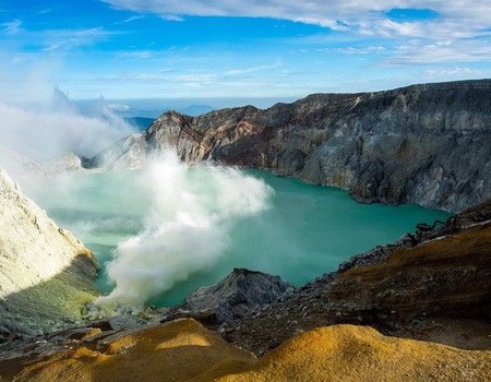 ILES ET VOLCANS D'INDONESIE - 2