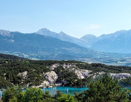 Camping L'Ecrin du Lac, 3* - 4