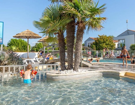 Camping L'Abri des Pins, 4* - 4