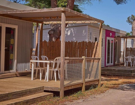 Camping Le Roussillonnais, 3* - 4