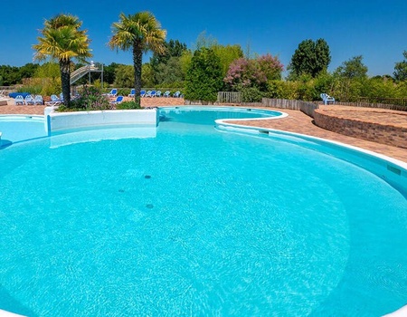 Camping Domaine Les Bois du Bardelet, 5* - 2