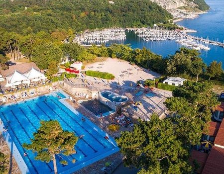 Camping Mare Pineta, 4* - 4