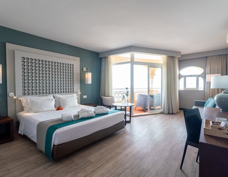 Hôtel AP Oriental Beach (+ de 18 ans) **** - 4