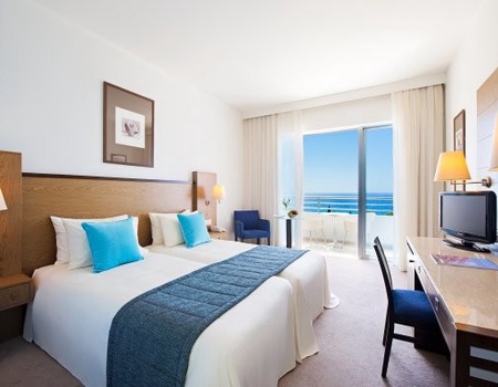 Hôtel Mediterranean Beach Hotel **** - 3