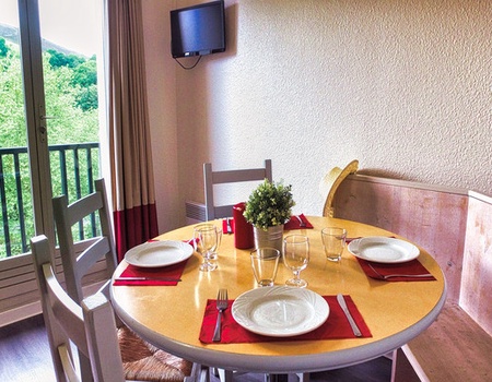 Village Vacances Jumbo Résidence Club Pays Basque Sare 3* - Demi-Pension - 4