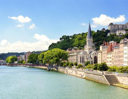 Vacances à Lyon en famille - 4*