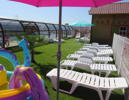 Camping Les P'tites Maisons dans la Prairie, 3* - 2
