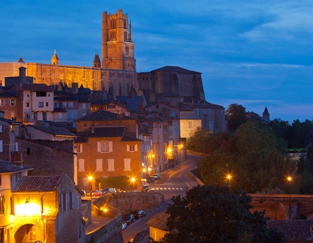 Escapade dans la cité épiscopale d´Albi avec surprise sucrée en chambre - 4* - 1