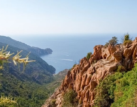 Croisière et randonnées autour de la Corse - Les plus beaux sentiers de l'île de Beauté (formule port/port) - Corse, France - Image 3