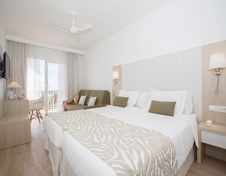 Forfait CLUB CASTELL DELS HAMS 4* - 1