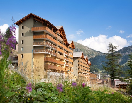 Résidence MMV Les Terrasses d'Isola 3* - France, Alpes du Sud, Alpes-Maritimes - Isola 2000 - Image 1