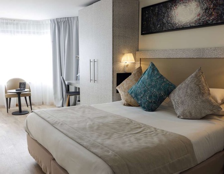 Détente et gastronomie au coeur de Cannes - 4* - 4