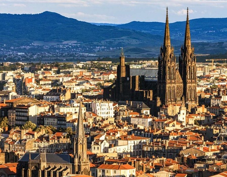 Découvrez Clermont-Ferrand avec élégance - 4* - 2