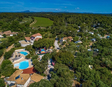 Flower Camping Le Fondespierre 3*