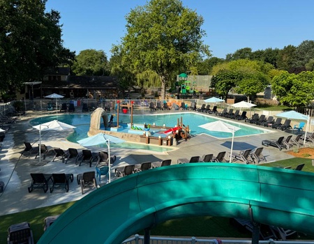 Camping Les Franquettes, 4* - 5