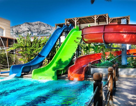 Hôtel Crystal Deluxe Comfort Collection 5* - 5