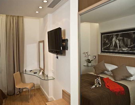 Chic Hotel - 4