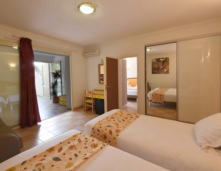 Hôtel San Pellegrino 3* ( avec vols réguliers ) - 4