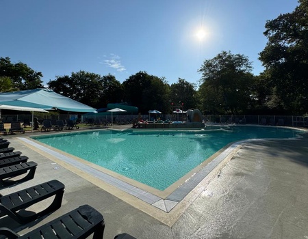 Camping Les Franquettes, 4*