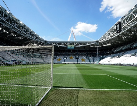 Match foot Juventus - Saison 2026-2027 avec hôtel 4* - Turin, Italie - Image 2