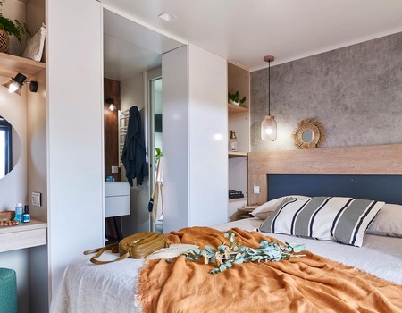 Camping Country Park Crecy La Chapelle - Next to Disneyland Paris, 4* - 5