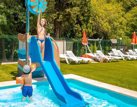 Flower Camping Les Tomasses, 4* - 4