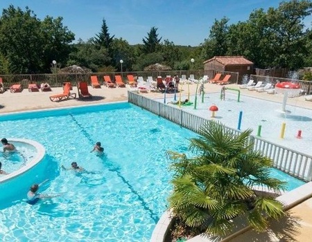 Camping Les Reflets du Quercy, 4* - 5