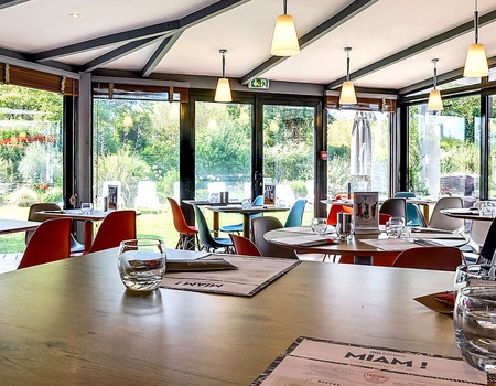 Séjour avec petit déjeuner et piscine à Salon-de Provence - 3* - Salon en Provence, Côte d'Azur - Image 4